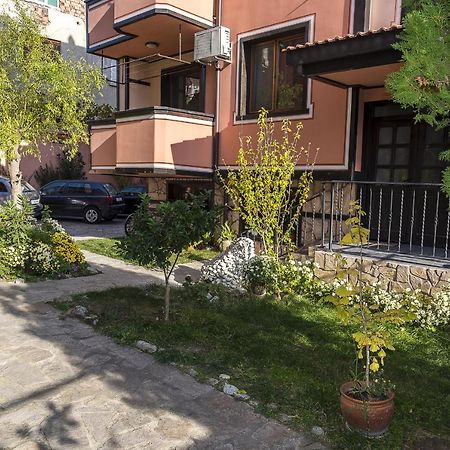 Къща за гости Мони Сандански Екстериор снимка